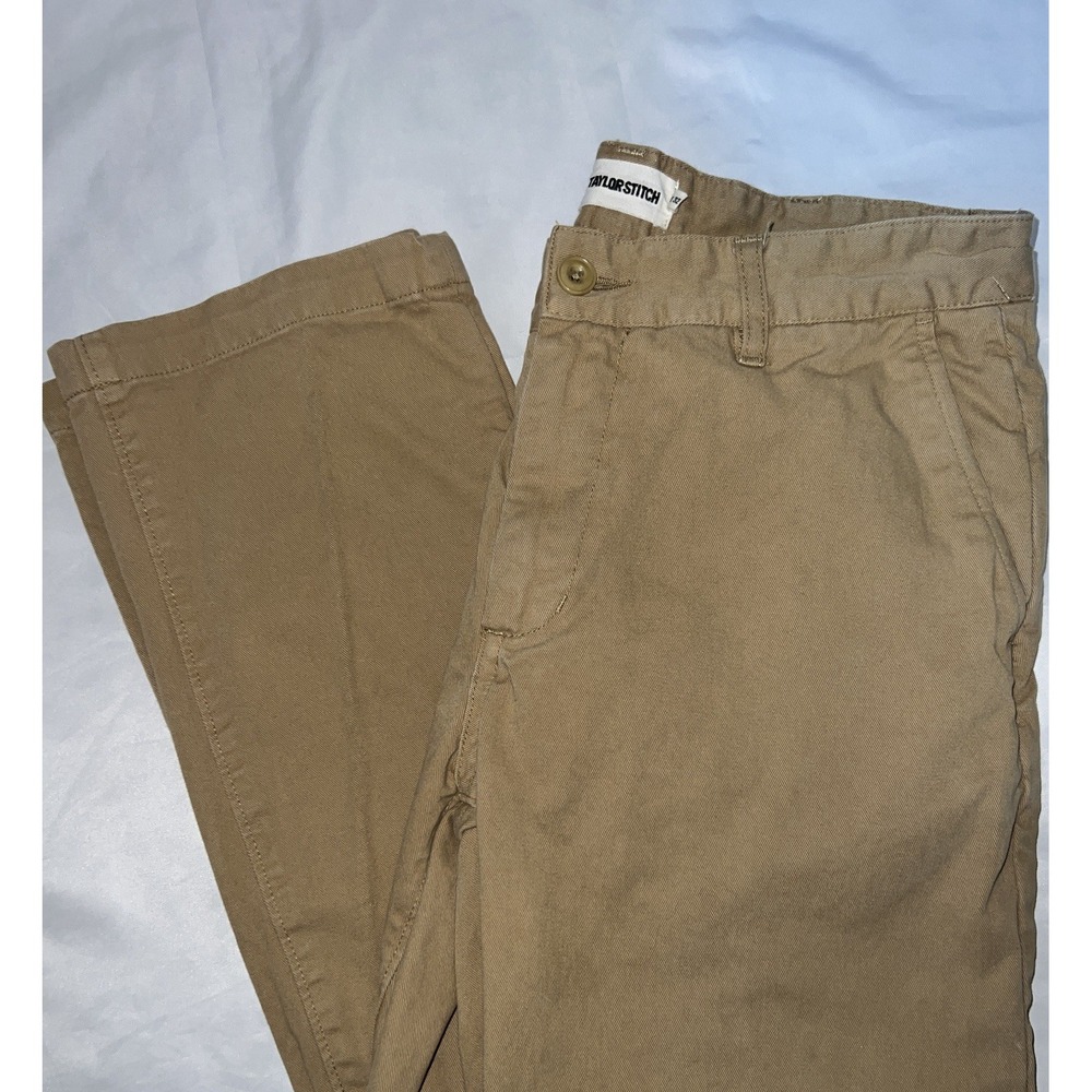 Taylor Stitch 30x32 Democratic Chinos in Tan